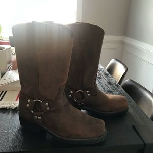 Men's boots